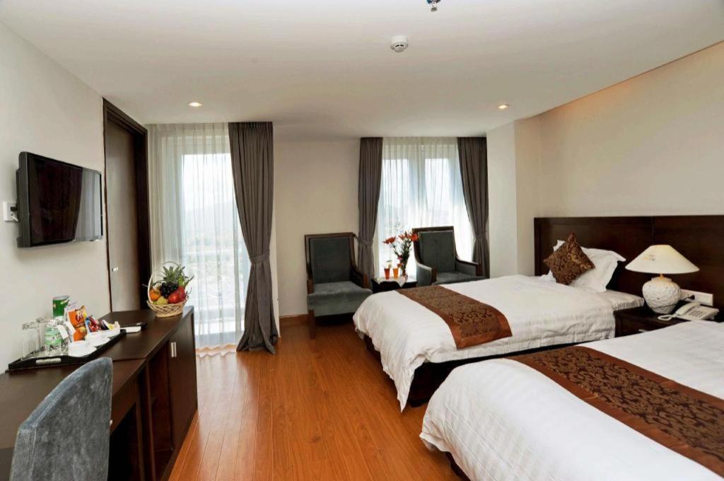 Hanoi Golden Hotel На Транг Екстериор снимка