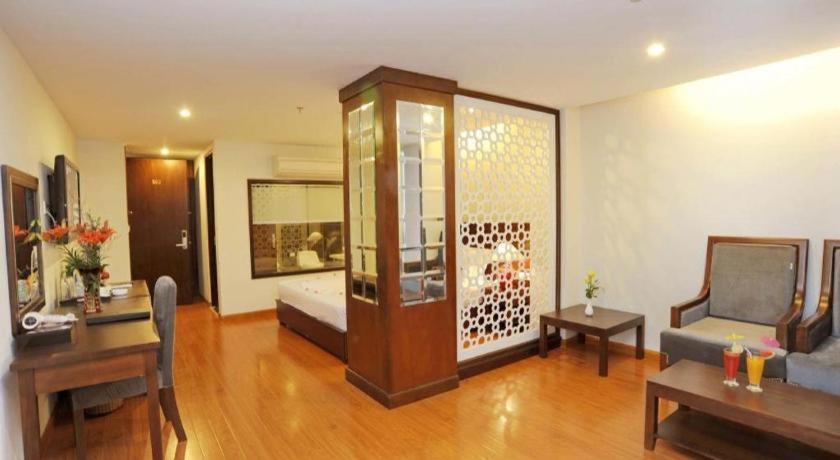 Hanoi Golden Hotel На Транг Екстериор снимка