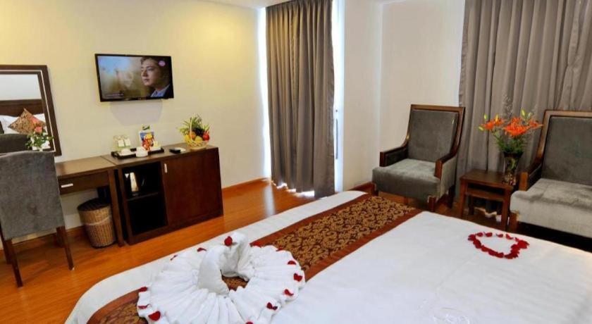 Hanoi Golden Hotel На Транг Екстериор снимка